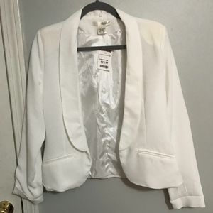 White Blazer (NEW WITH TAGS)